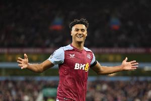 奥恩斯坦：曼联已与沃特金斯团队接触，维拉无意出售球员