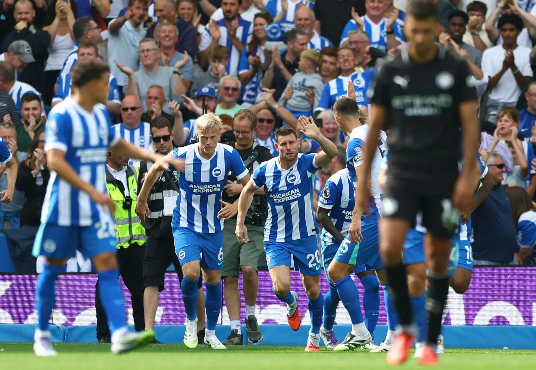 移动体育平台-没想到吧？曼城遭布莱顿绝杀，本赛季一胜两负落后曼联一分